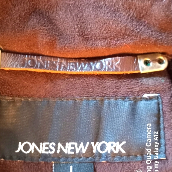 Jones New York Plush Brown Short Winter Coat - Picture 10 of 12
